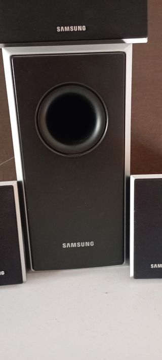 Altavoces y Subwoofer SAMSUNG
