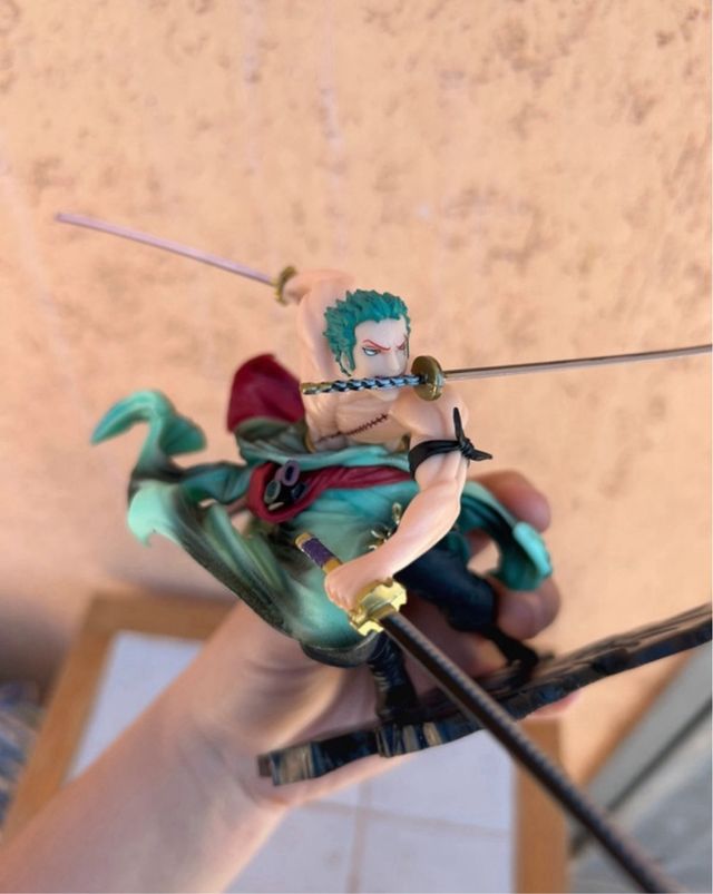 Action figure Zoro