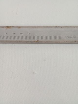 Pie de rei grande de tornero