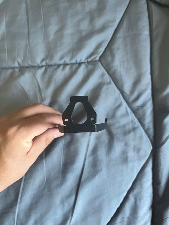 Soporte metalico para patinete electrico