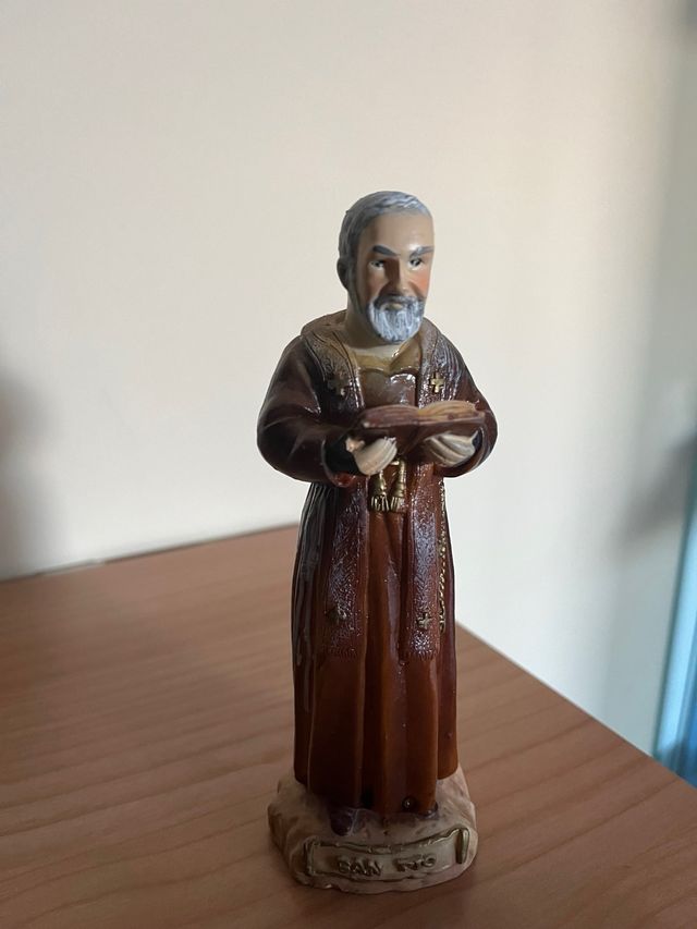 Statua padre pio