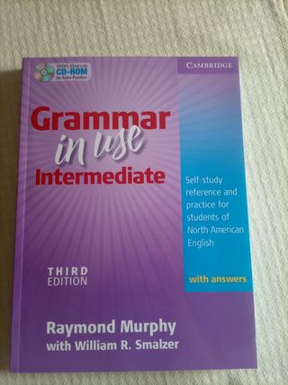 Libro Grammar in use intermediate 3 edic