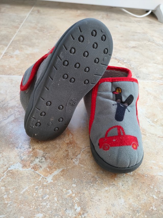 zapatos niño talla 23