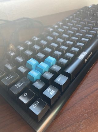 Teclado mecánico Newskill Hanshi Spectrum