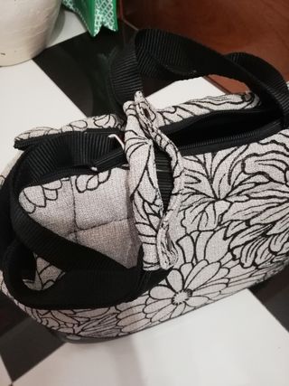 Bolso mascota