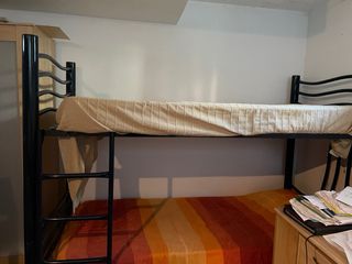 litera estructura de metal