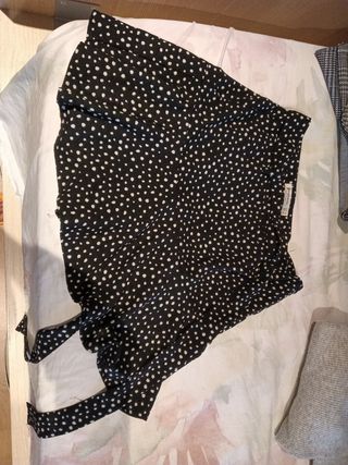 Falda pantalón topos Stradivarius 