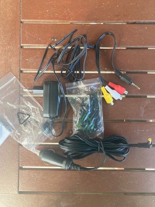 monitor portatil com DVD 7”