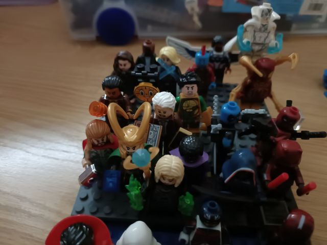Figuras lego Marvel 2€/unidad
