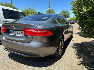 Jaguar XE 2018