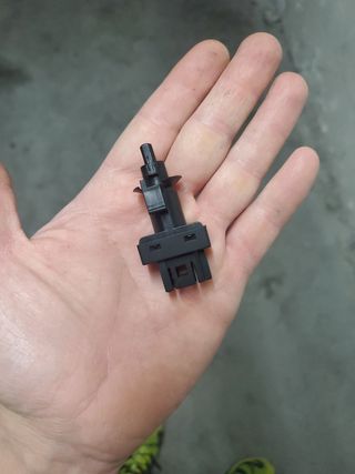 Interruptor embrague Mercedes Vito W638