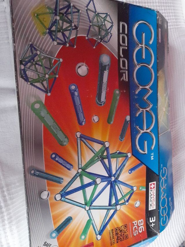Gioco a colori Geomag