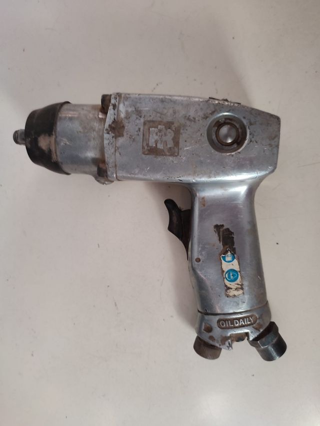 Llave impacto vaso 9 milímetros