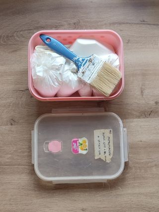 Material de pintura e imprimación 