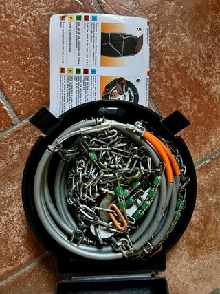 Catene per auto nuove