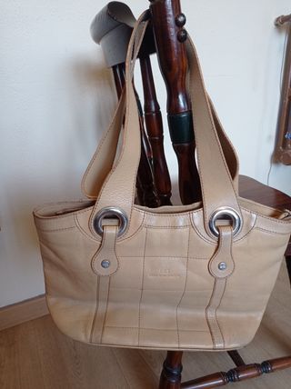 BOLSO DE CUERO BALENCIAGA