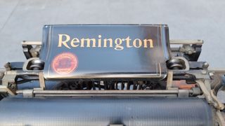 Antigua máquina escribir Remington No 7