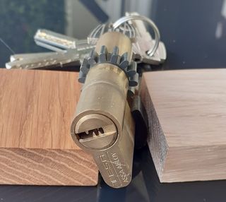 BOMBIN de Seguridad