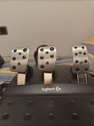 Volante g29 +  pedales