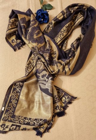 Foulard pashmina fantasia floreale blu e oro
