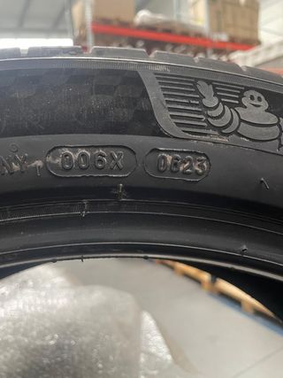 Neumáticos Michelin 235/50 R21 101w
