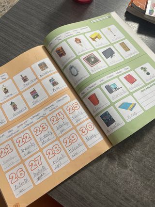 OXFORD ROOFTOPS ACTIVITY BOOK