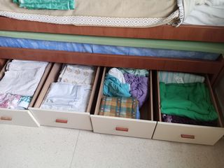 Cama doble nido con cuatro cajones