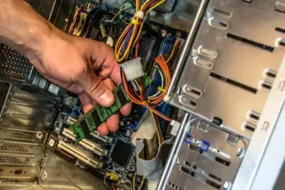 Reparación de Ordenadores y Portátiles