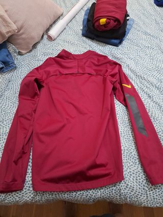 Chubasquero del barça rojo original