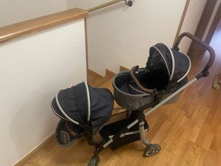 Carrito de juguete gemelar como nuevo