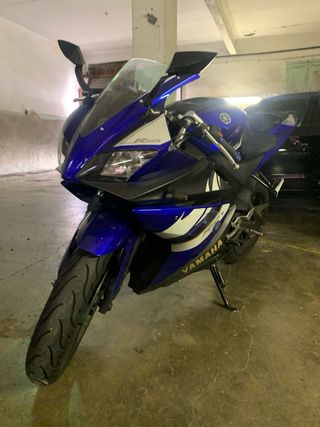 Yamaha yzf r125
