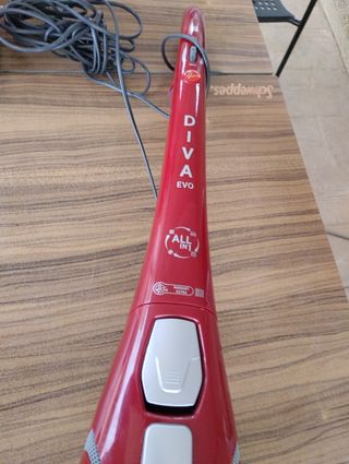 Aspiradora sin bolsa diva