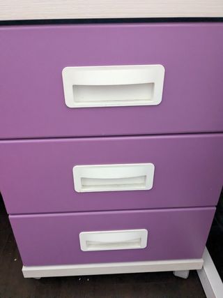 Cajonera cajones niña morados