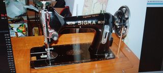 Máquina de coser antigua SIGMA
