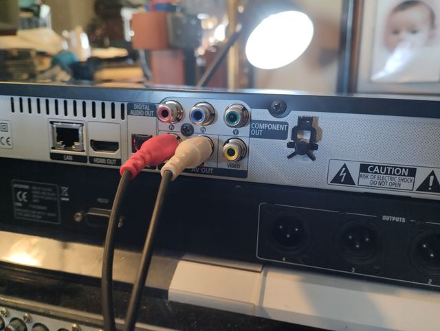 SAMSUNG (279) BLURAY DISC DVD CD bd-C5300