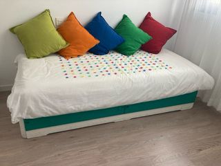 Colcha y cojines