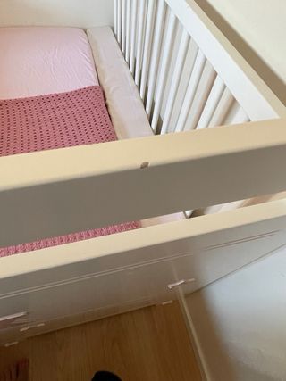 Conjunto cuna colecho y cajonera