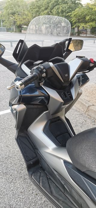 HONDA FORZA 300 ABS