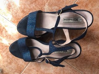 Tacones azules talla 41