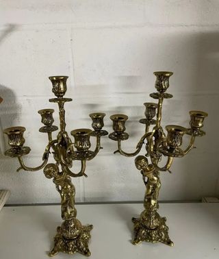 2 Candelabros y 1 Reloj de bronce