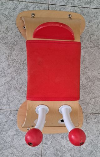 Correpasillos Hape de madera