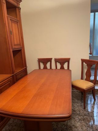 Comedor de madera maciza