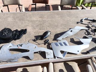 Piezas caida aprilia rsv4