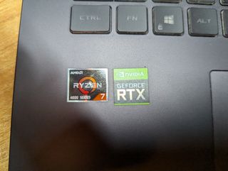 Asus Rog strix 17 pulgadas 2023 G713IC-HX011