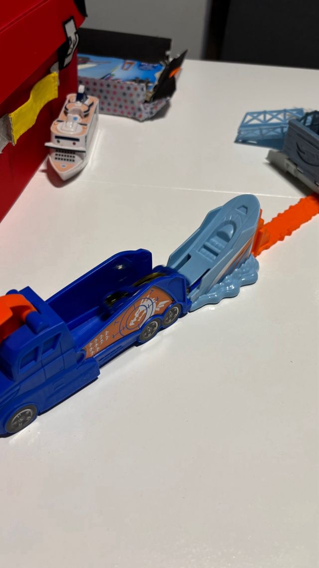 Hot Wheel Ataque del Dragon