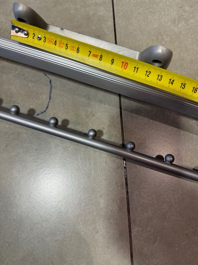 Barra de armario extensible corbatas 