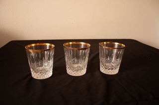 Vasos Yuguslavos Filos Dorados