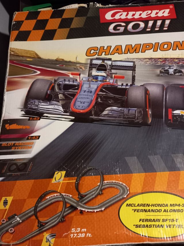 Escalextric carrera go