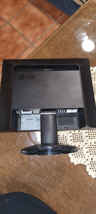 Monitor de PC , marca LG