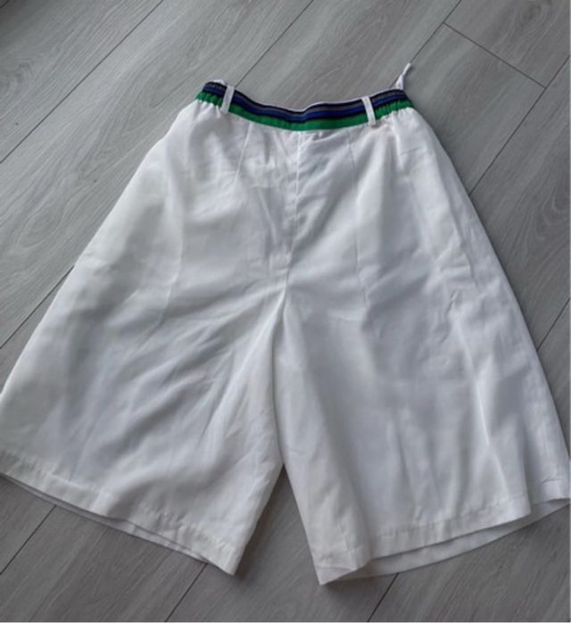 Pantalones Cortos Old Money Casablanca Style